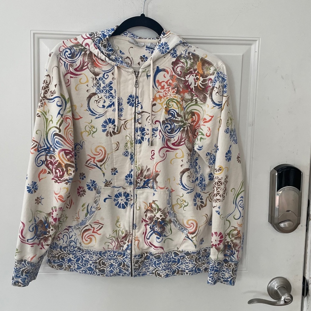 Zynergy by Chico’s sweatshirt